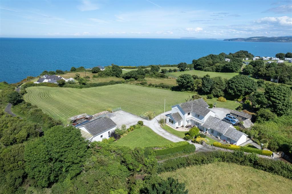 Exterior Photographs - Penrallt, Benllech-15.jpg