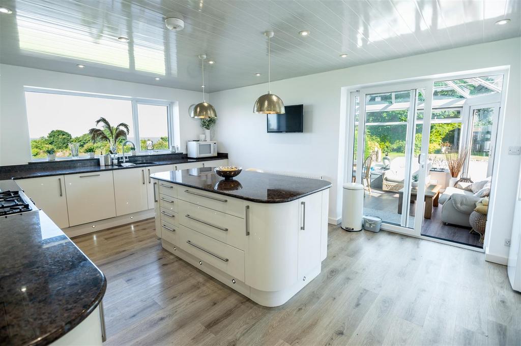 Interior Photographs - Penrallt, Benllech-22.jpg