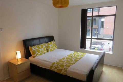 2 bedroom apartment to rent, Deansgate Quay, 384 Deansgate