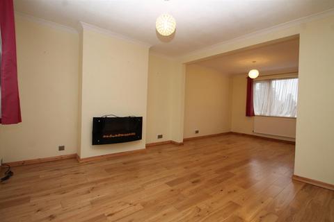 3 bedroom semi-detached house to rent, Hunt Road, High Wycombe HP13