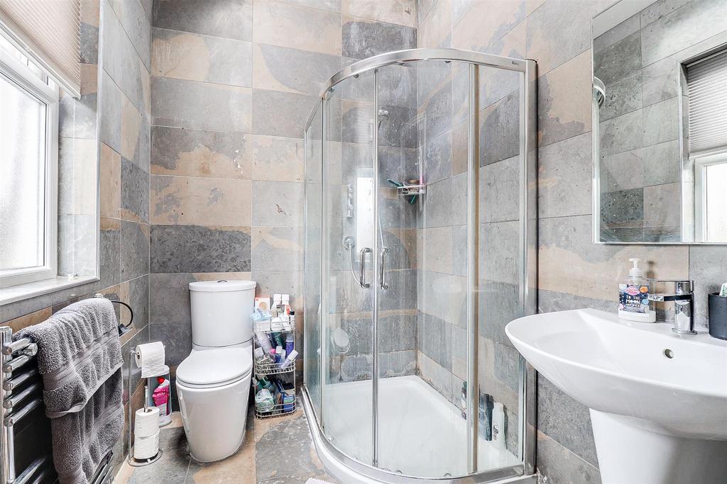 Ensuite