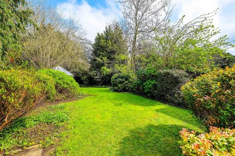 1 Wensley Avenue, Woodford Green, IG8 9HE
