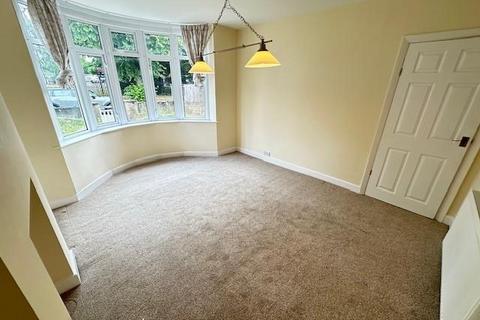 3 bedroom semi-detached house to rent, Woodacre Road, Erdington, Birmingham