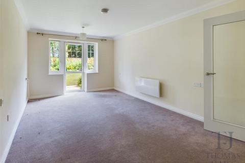 1 bedroom apartment for sale, Manor Lodge, Manor Park, Ruddington