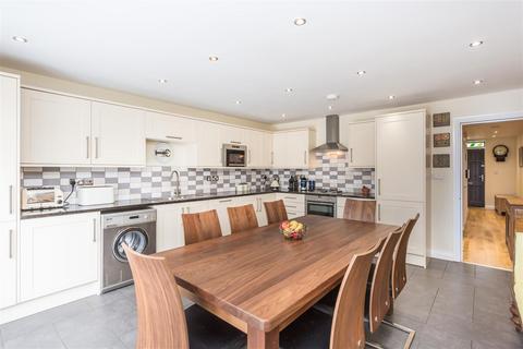 5 bedroom townhouse for sale, Pulleyn Mews, Clifton Green, York, YO30 6FE