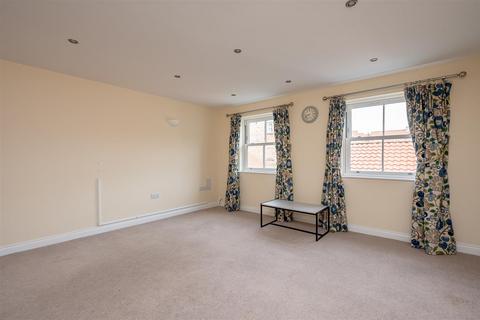 5 bedroom townhouse for sale, Pulleyn Mews, Clifton Green, York, YO30 6FE