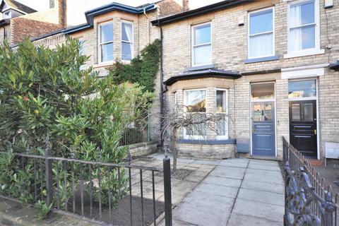 2 bedroom terraced house to rent, York Road, Acomb, York