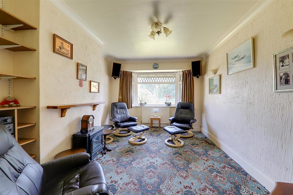 Sompting Road, Worthing 3 bed end of terrace house for sale £325,000