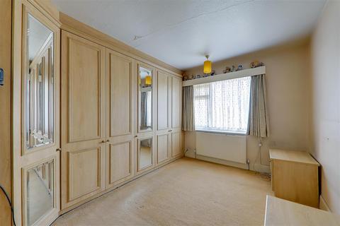 3 bedroom end of terrace house for sale, Sompting Road, Worthing