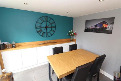 4 Adams Close, Stanwick, Wellingborough, NN9 6TQ