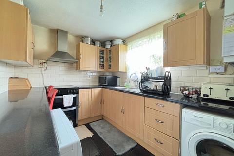 3 bedroom terraced house for sale, Elizabeth Walk, Abington, Northampton NN1