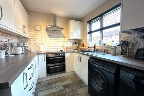 65 Beaumont Drive, Northampton, NN3 8PS