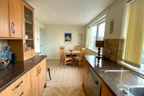 2 bedroom apartment for sale, Gloddaeth Avenue, Llandudno