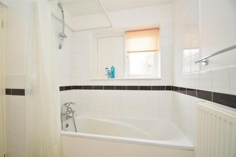 30 Ashfields Road, Shrewsbury, SY1 3SB