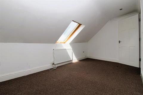 3 bedroom end of terrace house for sale, Alma Road, Margate