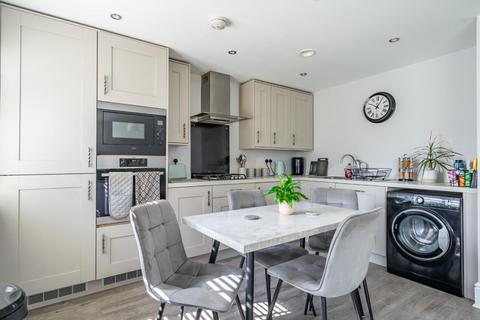 2 bedroom apartment for sale, Miller Road, York