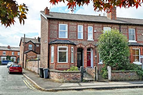 3 bedroom end of terrace house for sale, Derby Street, Altrincham