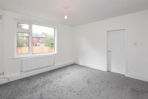 3 bedroom semi-detached house to rent, Marlborough Avenue, Ince, Wigan, WN3 4PY