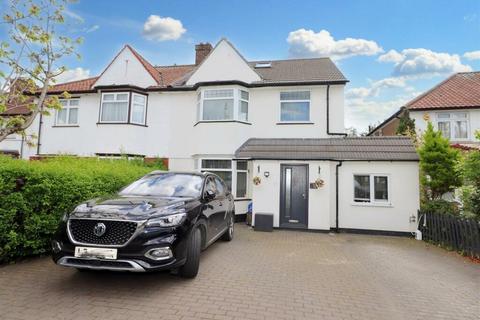 4 bedroom house for sale, Bunns Lane, London