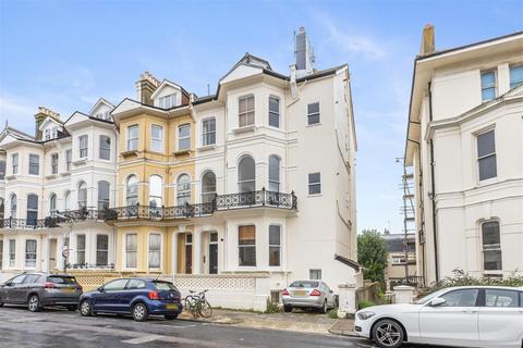 1 bedroom property for sale, St. Aubyns, Hove, East Sussex