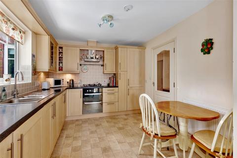 2 bedroom apartment for sale, Beverley Road, Leamington Spa