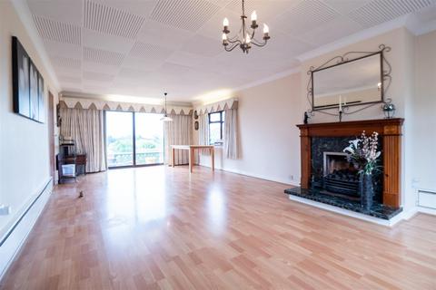 61 Wards Hill Road, Minster On Sea, Sheerness, ME12 2LL