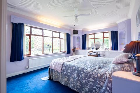 61 Wards Hill Road, Minster On Sea, Sheerness, ME12 2LL