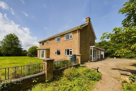 5 bedroom detached house for sale, The Green, Strubby LN13