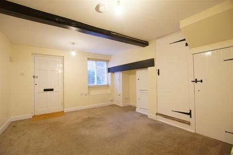 2 bedroom terraced house to rent, The Butts, Warwick, Warwickshire