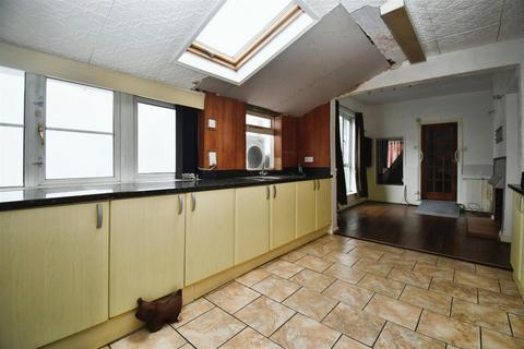 3 bedroom terraced house for sale, Jalland Street, Hull