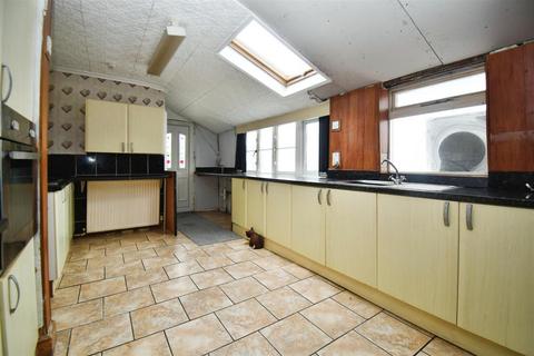 3 bedroom terraced house for sale, Jalland Street, Hull