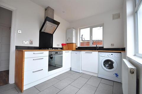 2 bedroom maisonette for sale, Brampton Road, Bexleyheath DA7