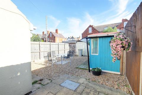 2 bedroom detached house for sale, King Street, Mablethorpe LN12