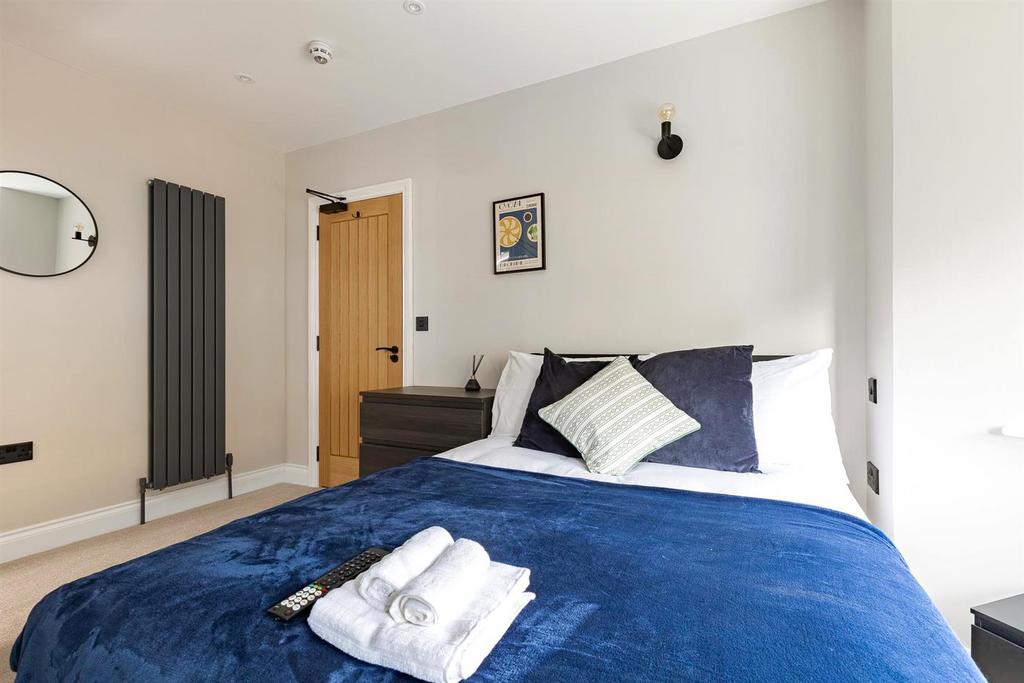 17 Langdale-BI3 A5932-HDR-Web Res.jpg