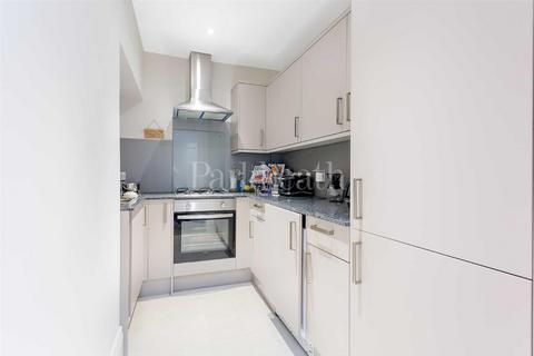 1 bedroom flat for sale, Dartmouth Road, Willesden Green, NW2