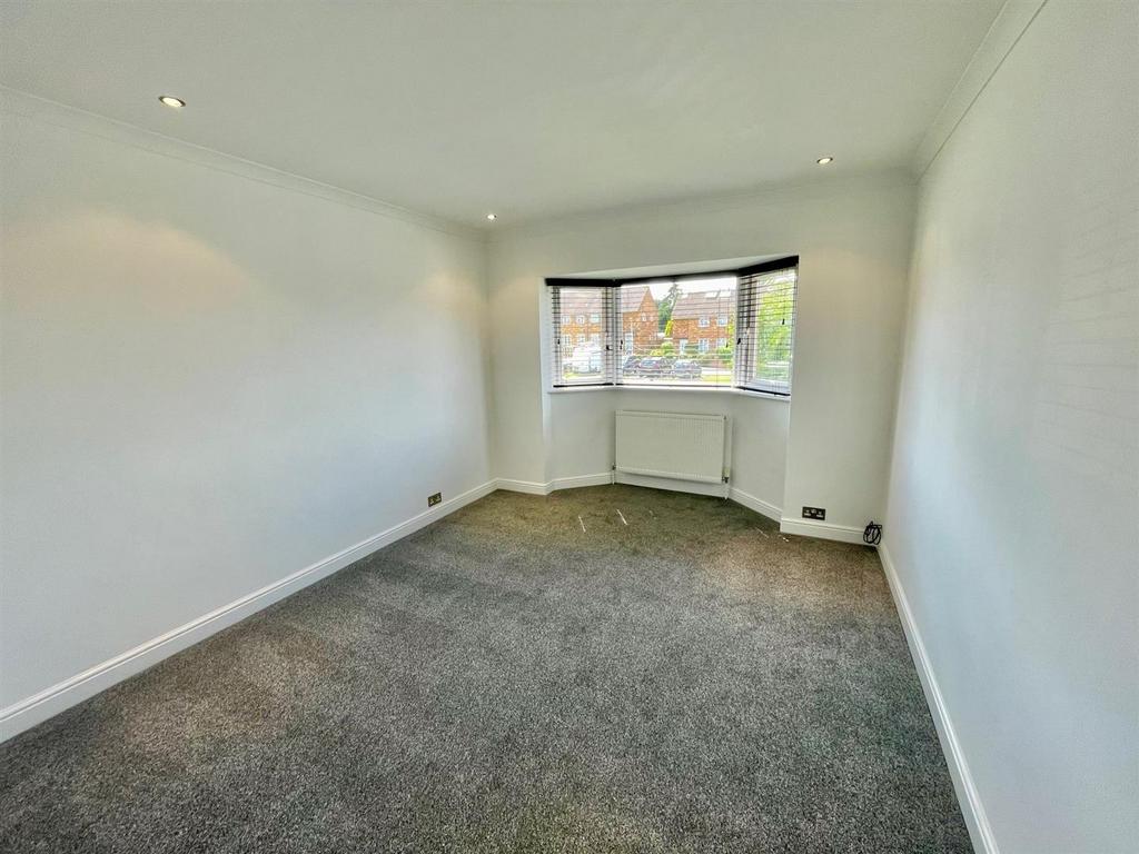 39 Brookside Bedroom.jpg