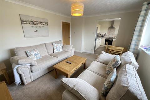 2 bedroom flat for sale, Scholes Park Road, Scarborough