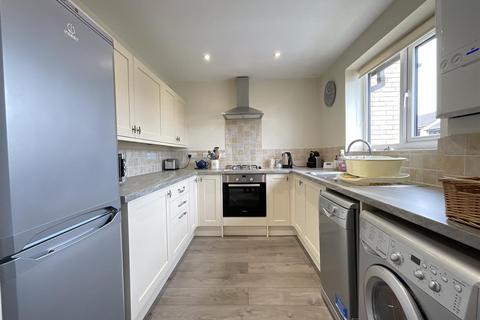 2 bedroom flat for sale, Scholes Park Road, Scarborough