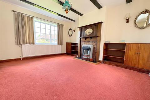 3 bedroom semi-detached house for sale, Spicerstone Estate, Leek