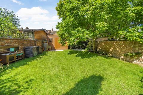 4 bedroom house for sale, Pembroke Street, Bedford