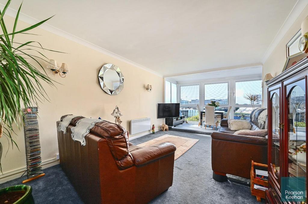 7 Hovedean, BN3 (11).jpg