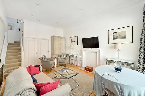 1 bedroom property to rent, Eaton Terrace Mews, Belgravia, SW1W