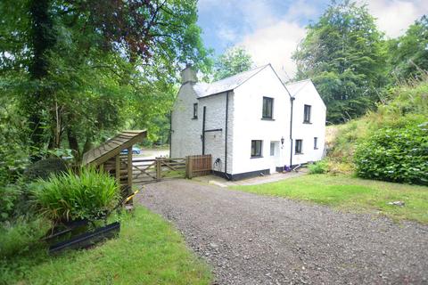 3 bedroom detached house for sale, Llanddowror CARMARTHENSHIRE