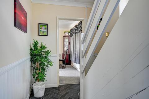 3 bedroom semi-detached house for sale, Pembroke Avenue, Gorleston, Great Yarmouth