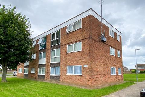 2 bedroom flat for sale, Kalmia Green, Gorleston-on-Sea