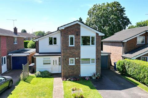 4 bedroom detached house for sale, Bridge Walk, Hampshire GU46