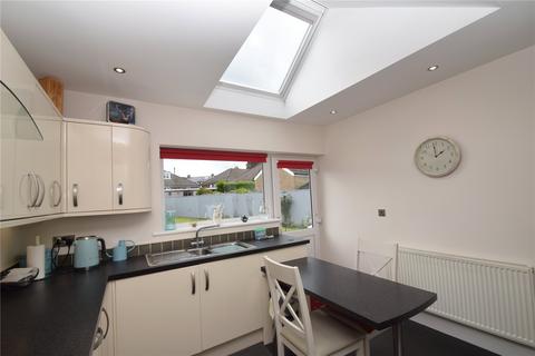 2 bedroom bungalow for sale, Queensway, Newby, Scarborough, North Yorkshire, YO12