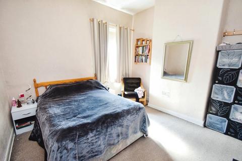 2 bedroom terraced house for sale, Campbell Road , Stoke-On-Trent ST4