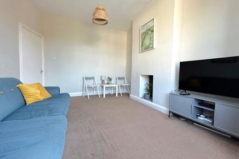 2 bedroom maisonette for sale, Shorndean Street, London, SE6