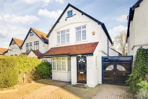 4 bedroom detached house for sale, Birchmead Avenue, Pinner, HA5